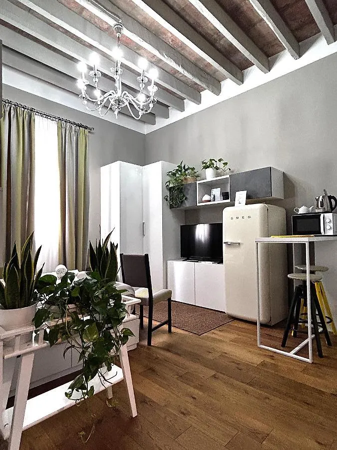 Room114 - Studio Apartment Near The Center Florenz